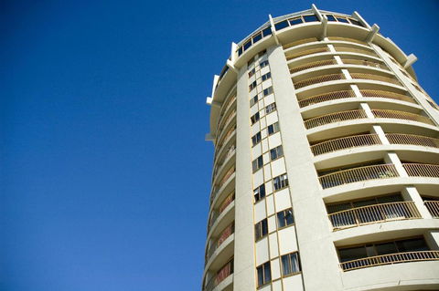 Atlantic Tower Motor Inn - Whitsundays Accommodation 2