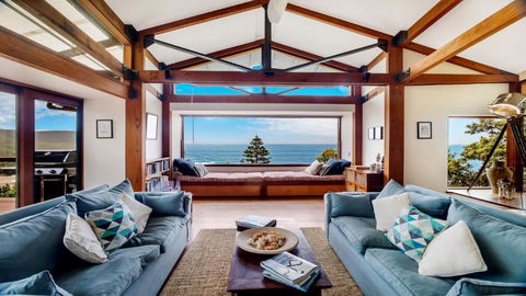 Atlas Beach House - Whitsundays Accommodation 0