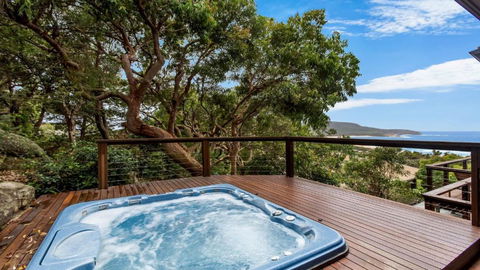 Atlas Beach House - Whitsundays Accommodation 1