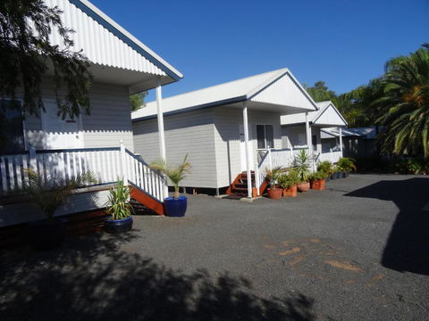 Augathella Palms Motel - Whitsundays Accommodation 0