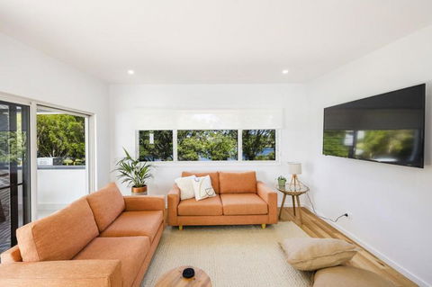 Aura Apartment-LJHooker Yamba - Whitsundays Accommodation 0