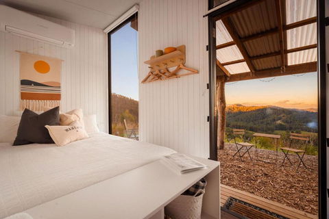 Aurora Lookout By Tiny Away - Whitsundays Accommodation 4