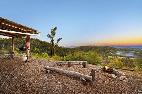 Aurora Lookout By Tiny Away - Whitsundays Accommodation 2