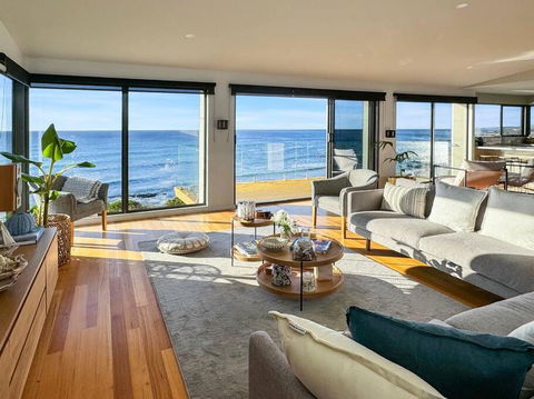 Ava - Luxe Oceanfront Beach House - Whitsundays Accommodation 0
