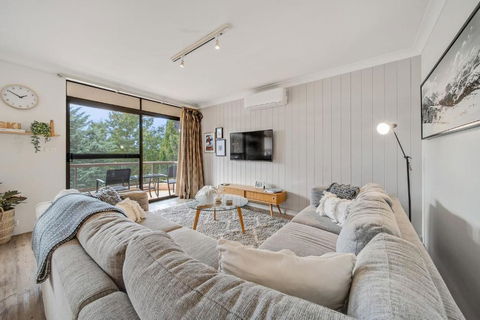 Avalanche 3 - 3BR Apartment L Central Location L Balcony L WiFi - Whitsundays Accommodation 2