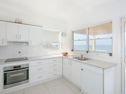 Avalon 3 - Whitsundays Accommodation 4