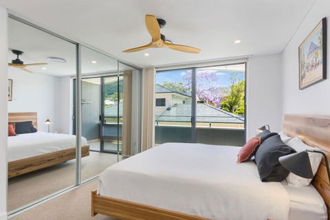 Avenue Escape - Contemporary Living At Corrimal - Whitsundays Accommodation 4