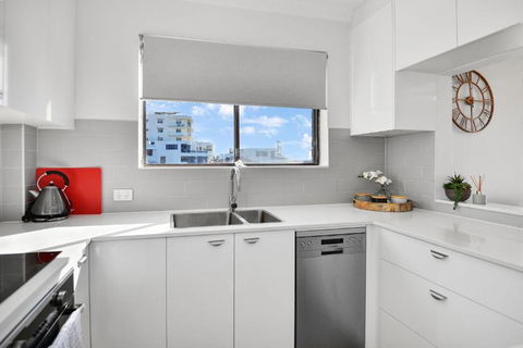 Avilla Court Stunning Views - Whitsundays Accommodation 3