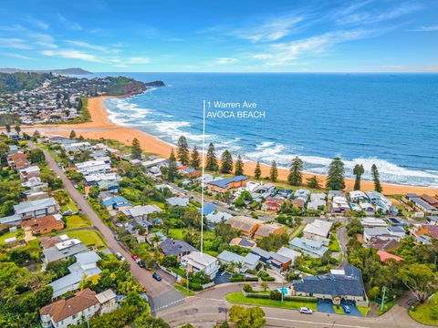 Avoca Views - Whitsundays Accommodation 1