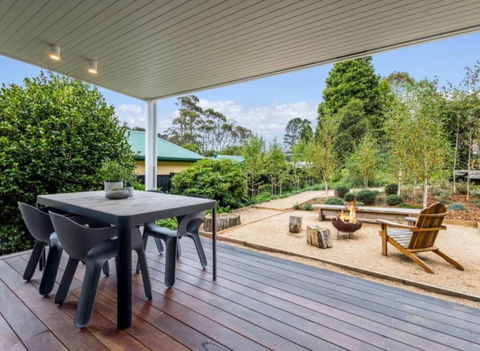 Ayla Cottage - Cosy Escape - Whitsundays Accommodation 2