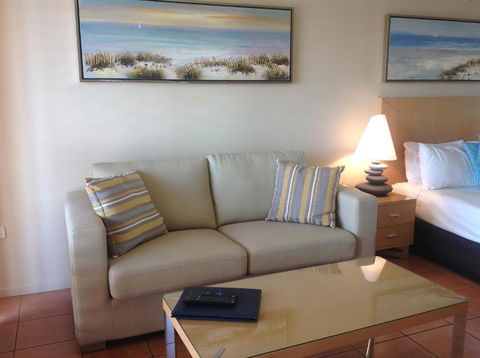 At Boathaven Bay Holiday Apartments - Whitsundays Accommodation 4