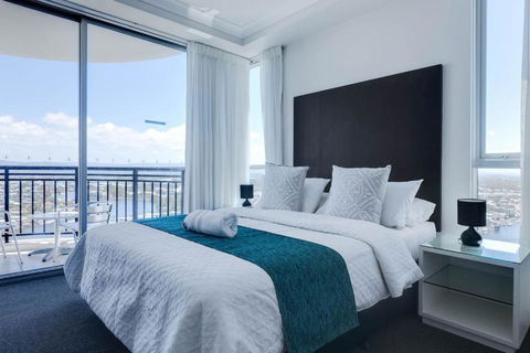 Apartment With Ocean Views - Whitsundays Accommodation 3