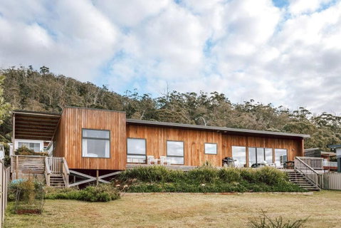 B E A C H H O U S E X I V - Whitsundays Accommodation 1