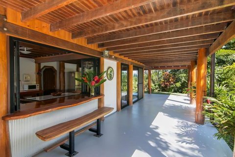 Daintree Manor B&B - Whitsundays Accommodation 5