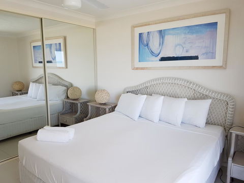 Mykonos Apartments - Whitsundays Accommodation 12