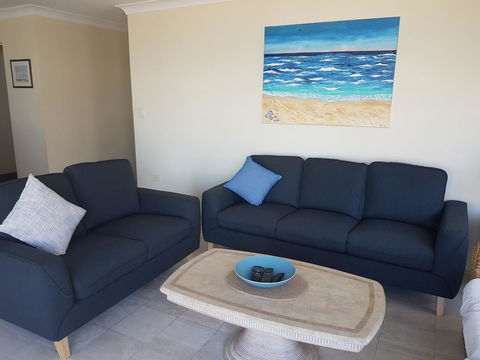 Mykonos Apartments - Whitsundays Accommodation 11