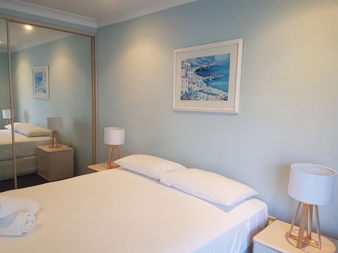 Mykonos Apartments - Whitsundays Accommodation 21