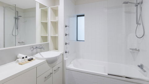 Apartments @ 212 Margaret - Whitsundays Accommodation 6