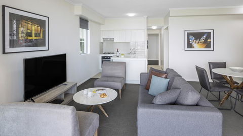 Apartments @ 212 Margaret - Whitsundays Accommodation 2