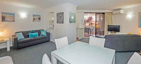 Burleigh On The Beach - Whitsundays Accommodation 19