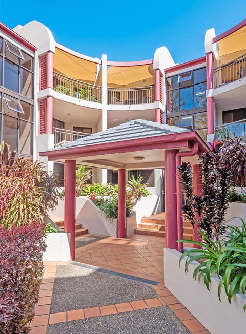 Burleigh On The Beach - Whitsundays Accommodation 5
