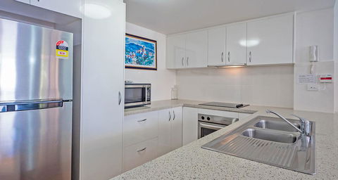 Burleigh On The Beach - Whitsundays Accommodation 25