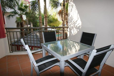 Burleigh On The Beach - Whitsundays Accommodation 33