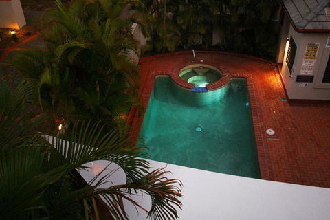 Burleigh On The Beach - Whitsundays Accommodation 31
