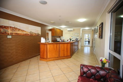 Roma Explorers Inn - Whitsundays Accommodation 5