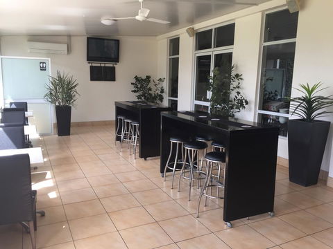 Roma Explorers Inn - Whitsundays Accommodation 24