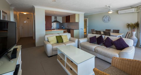 Carrington Court - Whitsundays Accommodation 8