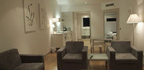 Hinchinbrook Holiday Apartments - Whitsundays Accommodation 10