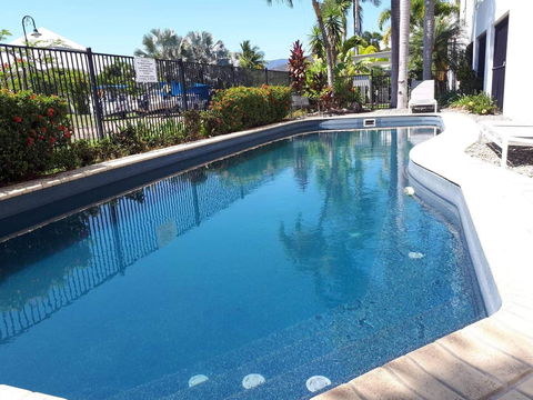 Hinchinbrook Holiday Apartments - Whitsundays Accommodation 25