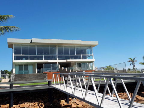 Hinchinbrook Holiday Apartments - Whitsundays Accommodation 39