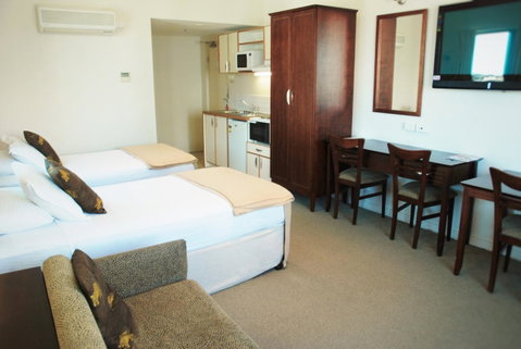 Astor Metropole Hotel - Whitsundays Accommodation 16