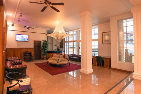 Astor Metropole Hotel - Whitsundays Accommodation 0