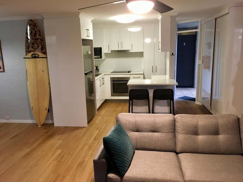 Burleigh Palms Holiday Apartments - Whitsundays Accommodation 9