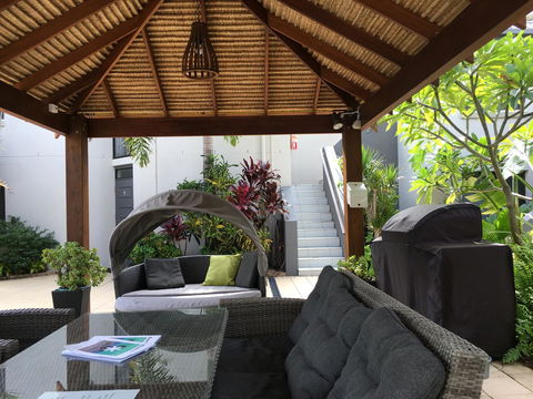 Burleigh Palms Holiday Apartments - Whitsundays Accommodation 4