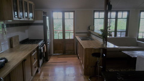 Boonah Cottage - Whitsundays Accommodation 8