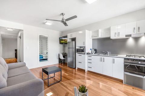 Essence Apartments Chermside - Whitsundays Accommodation 25