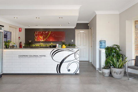Coopers Colonial Motel - Whitsundays Accommodation 24
