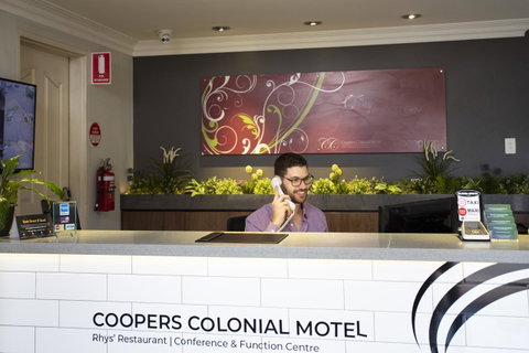 Coopers Colonial Motel - Whitsundays Accommodation 13