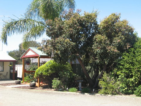 Ficifolia Lodge - Whitsundays Accommodation 25