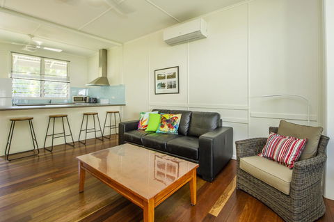 Kooyong Apartment 3 - Whitsundays Accommodation 1