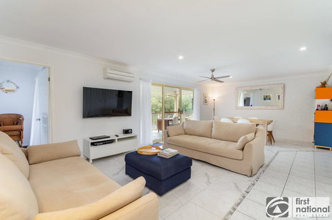Immaculate Spacious Second Floor Unit Overlooking Pristine Parklands - Whitsundays Accommodation 9