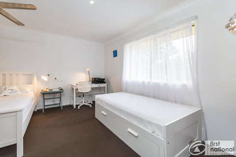 Immaculate Spacious Second Floor Unit Overlooking Pristine Parklands - Whitsundays Accommodation 4