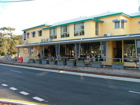 Spacious Unit Overlooking Moreton Bay - Boyd St, Woorim - Whitsundays Accommodation 3