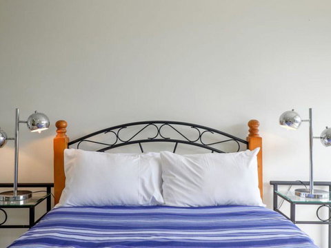 Mooloomba Five - Whitsundays Accommodation 17