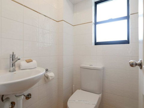 Mooloomba Five - Whitsundays Accommodation 1