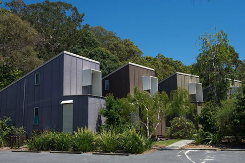 Allure Stradbroke Resort - Whitsundays Accommodation 1
